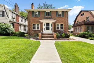 1627 Jackson St, Rockford, IL 61107 - Photo 1