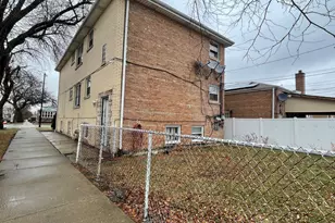 3653 W 71st St, Chicago, IL 60629 - Photo 27