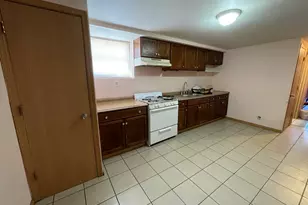 3653 W 71st St, Chicago, IL 60629 - Photo 15
