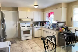 3653 W 71st St, Chicago, IL 60629 - Photo 21