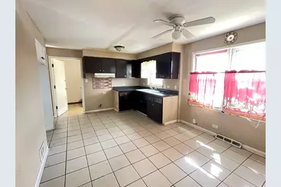 3653 W 71st Street, Chicago, IL 60629 - Photo 3