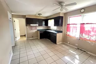 3653 W 71st St, Chicago, IL 60629 - Photo 3
