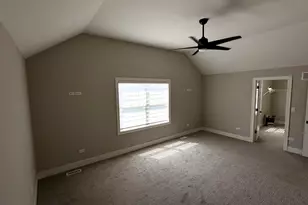 411 W Pierce Rd, Itasca, IL 60143 - Photo 7