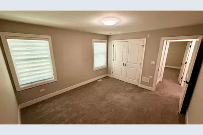 411 W Pierce Road, Itasca, IL 60143 - Photo 9