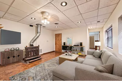 7548 W Belmont Avenue, Chicago, IL 60634 - Photo 3