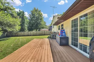 1912 Clover Ln, Champaign, IL 61821 - Photo 31