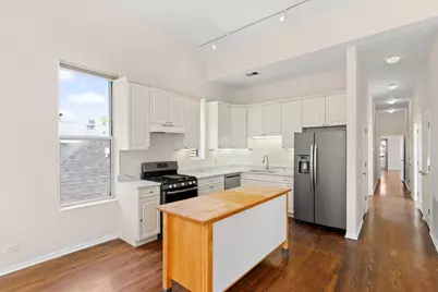 1710 W Erie Street #301, Chicago, IL 60622 - Photo 7
