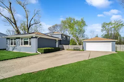 1230 Greenwood Court, Deerfield, IL 60015 - Photo 1