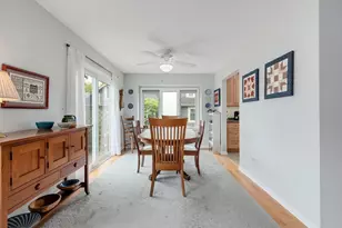 517 Renn Ct, Wheaton, IL 60187 - Photo 5
