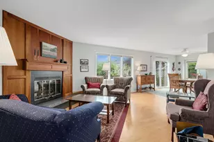 517 Renn Ct, Wheaton, IL 60187 - Photo 3