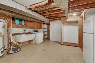 1225 S Cumberland Ave, Park Ridge, IL 60068 - Photo 27