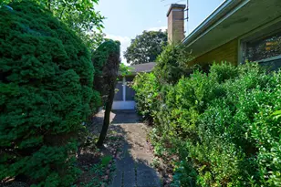 1225 S Cumberland Ave, Park Ridge, IL 60068 - Photo 33