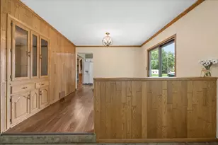 209 Alfred Dr, Sycamore, IL 60178 - Photo 7