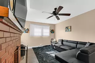 3322 Ann St, Lansing, IL 60438 - Photo 7