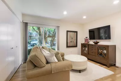 2825 N Wolcott Avenue #E, Chicago, IL 60657 - Photo 15