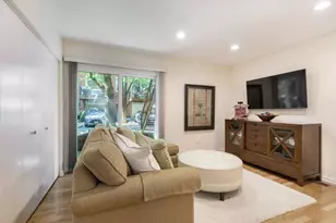 2825 N Wolcott Ave, Chicago, IL 60657 - Photo 15