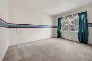 1567 Orth Dr, Wheaton, IL 60189 - Photo 17