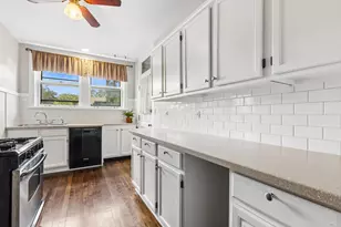 1219 Hull Terrace, Evanston, IL 60202 - Photo 9