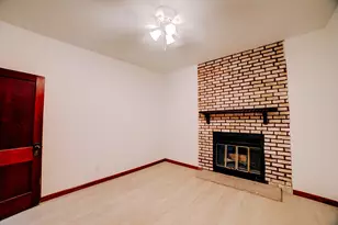 517 E Mulberry St, Watseka, IL 60970 - Photo 17