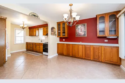 1415 N 14th Avenue, Melrose Park, IL 60160 - Photo 3