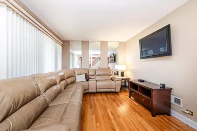 1415 N 14th Avenue, Melrose Park, IL 60160 - Photo 11