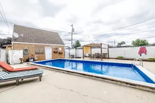 1415 N 14th Ave, Melrose Park, IL 60160 - Photo 33