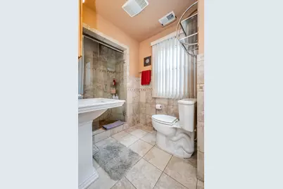 1415 N 14th Avenue, Melrose Park, IL 60160 - Photo 17