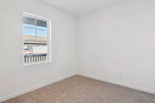 1066 Savannah Ln, Pingree Grove, IL 60140 - Photo 27