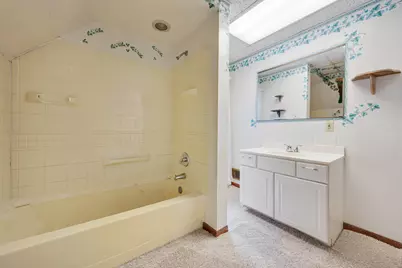 526 W South Street, Woodstock, IL 60098 - Photo 19