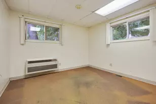 526 W South St, Woodstock, IL 60098 - Photo 15