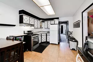539 W 44th St, Chicago, IL 60609 - Photo 11