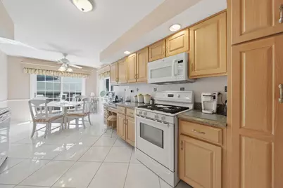 11553 Autobahn Drive E #201, Palos Park, IL 60464 - Photo 9