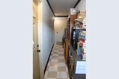 154-156 E Railroad Street, Leland, IL 60531 - Photo 29