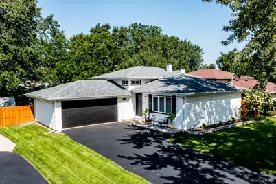 709 N Reef Road, Lockport, IL 60441 - Photo 1