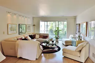 10116 Peach Pkwy, Skokie, IL 60076 - Photo 11