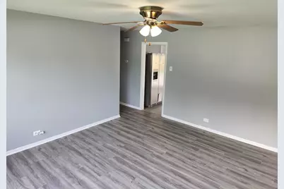 16068 Richmond Avenue, Markham, IL 60428 - Photo 17