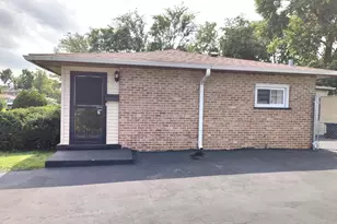16068 Richmond Ave, Markham, IL 60428 - Photo 5