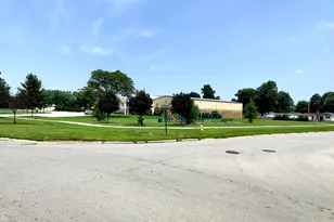 16068 Richmond Ave, Markham, IL 60428 - Photo 3