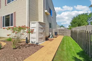 9938 Bedford Dr, Huntley, IL 60142 - Photo 55