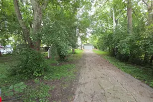 108 Ridgeland Ave, West Chicago, IL 60185 - Photo 5