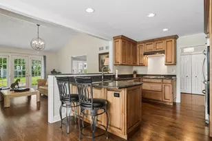 55 Brodick Ln, Inverness, IL 60067 - Photo 7