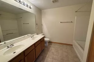 2268 Vanderbilt Dr, Geneva, IL 60134 - Photo 17