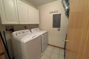 2268 Vanderbilt Dr, Geneva, IL 60134 - Photo 19