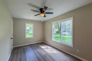 118 E Bower St, Oreana, IL 62554 - Photo 21