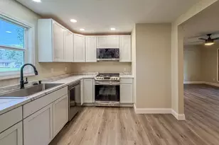 118 E Bower St, Oreana, IL 62554 - Photo 17