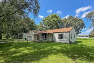 118 E Bower St, Oreana, IL 62554 - Photo 33