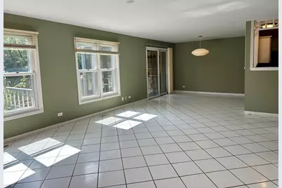 935 Victoria Drive #935, Woodstock, IL 60098 - Photo 5