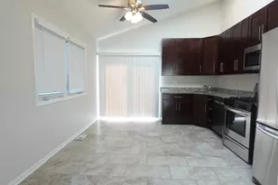 9800 S Artesian Ave, Evergreen Park, IL 60805 - Photo 11