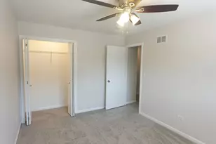 9800 S Artesian Ave, Evergreen Park, IL 60805 - Photo 23