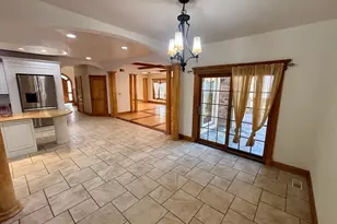 936 Hammerschmidt Ave, Lombard, IL 60148 - Photo 7